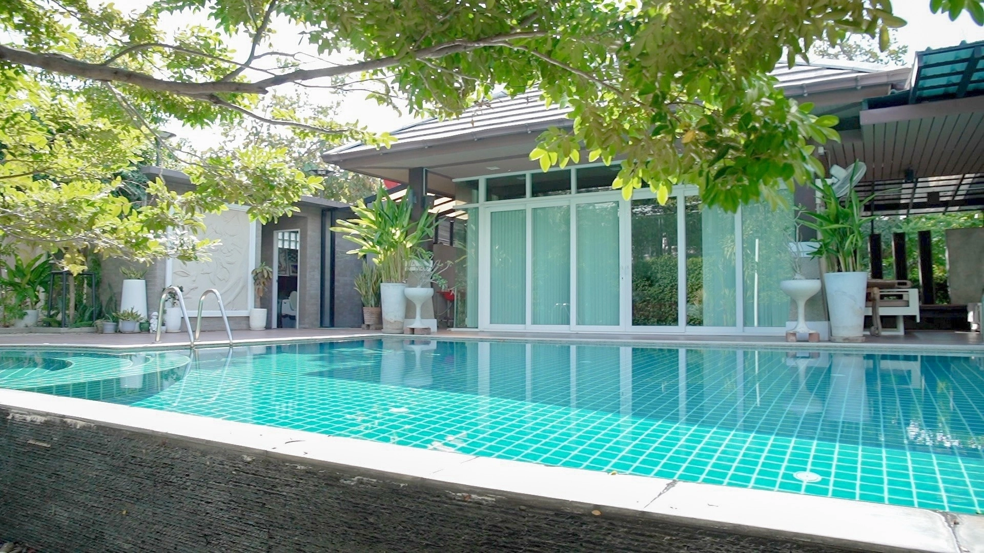 120 wellness villa clinic img 02